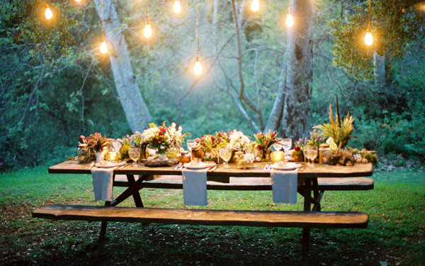 elegant-evening-picnic-wedding