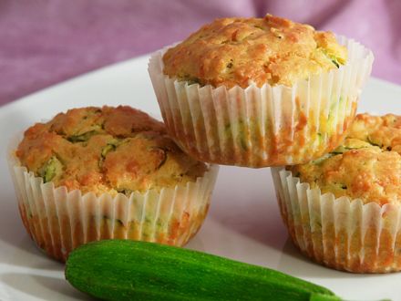 muffin_salati_zucchine_parmigiano